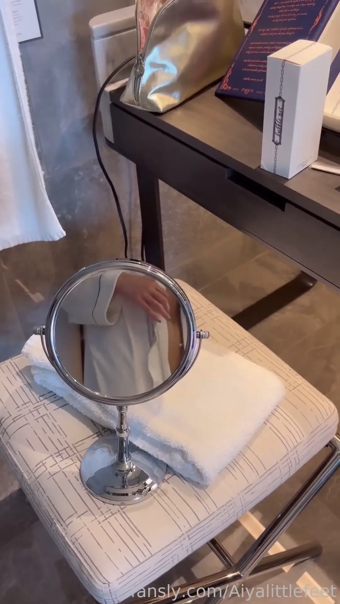 Welcome to aiyalittlefeet stories part 1 i got super wet and my 