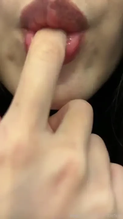 This is my finger but could easily be yours what if i did that to you 