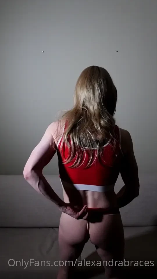 I simply love this amazing outfit feeling good 