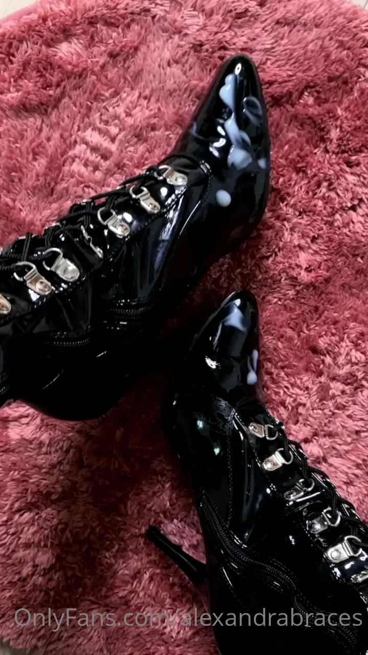 Naughty me i cummed on my pleaser thigh high boots 