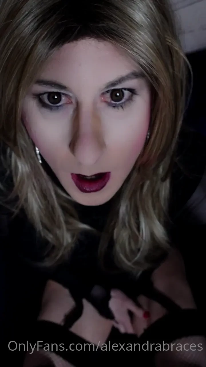 Blowjob part 1 i m so horny these days enjoy 