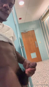 A lil public bathroom play tried my best to hold it in