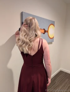 It s the middle of the week which calls for a little mid day flash part 1