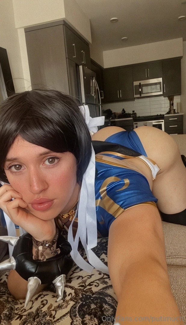 Last photo set of the month i love how i look on all fours in this 
