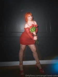 I wish i got more photos out of the photoshoot but i liked these ones part 2