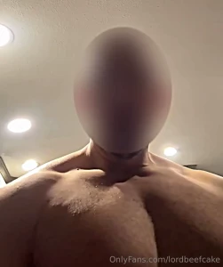 Bury your face in these sweaty muscle pecs