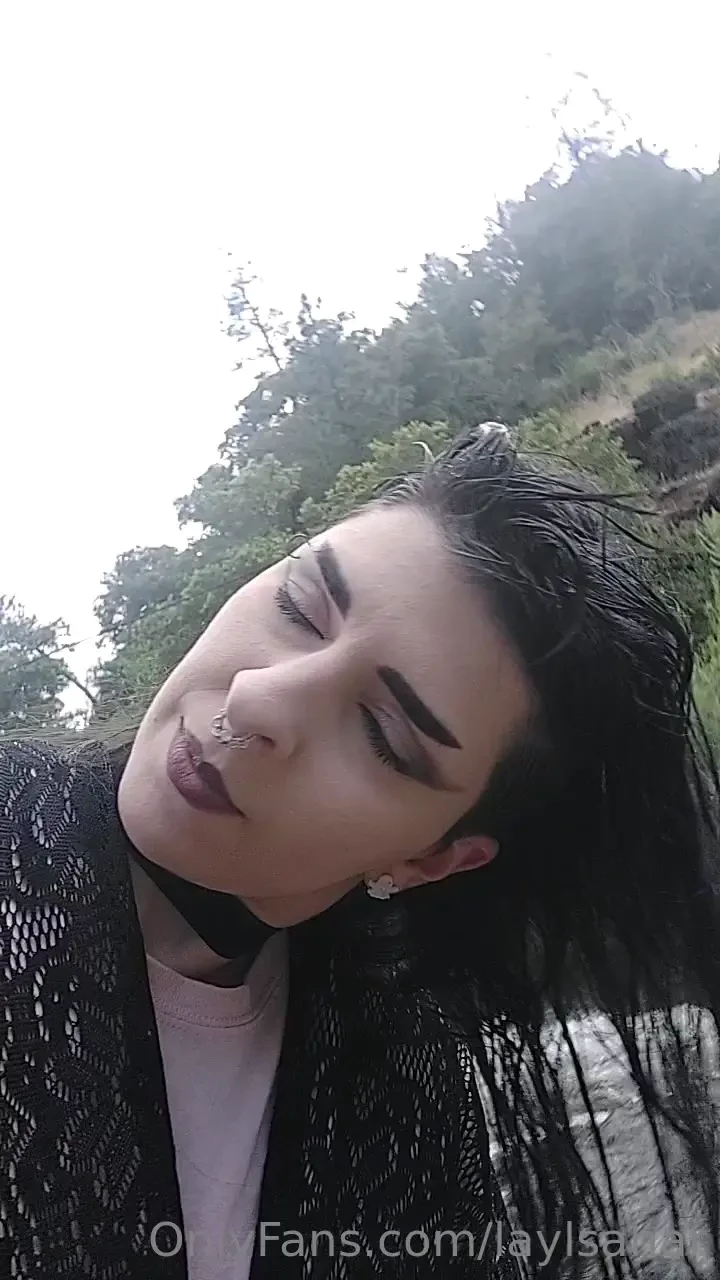 A couple weeks ago i decided to go to the nearby creek it was too cold 