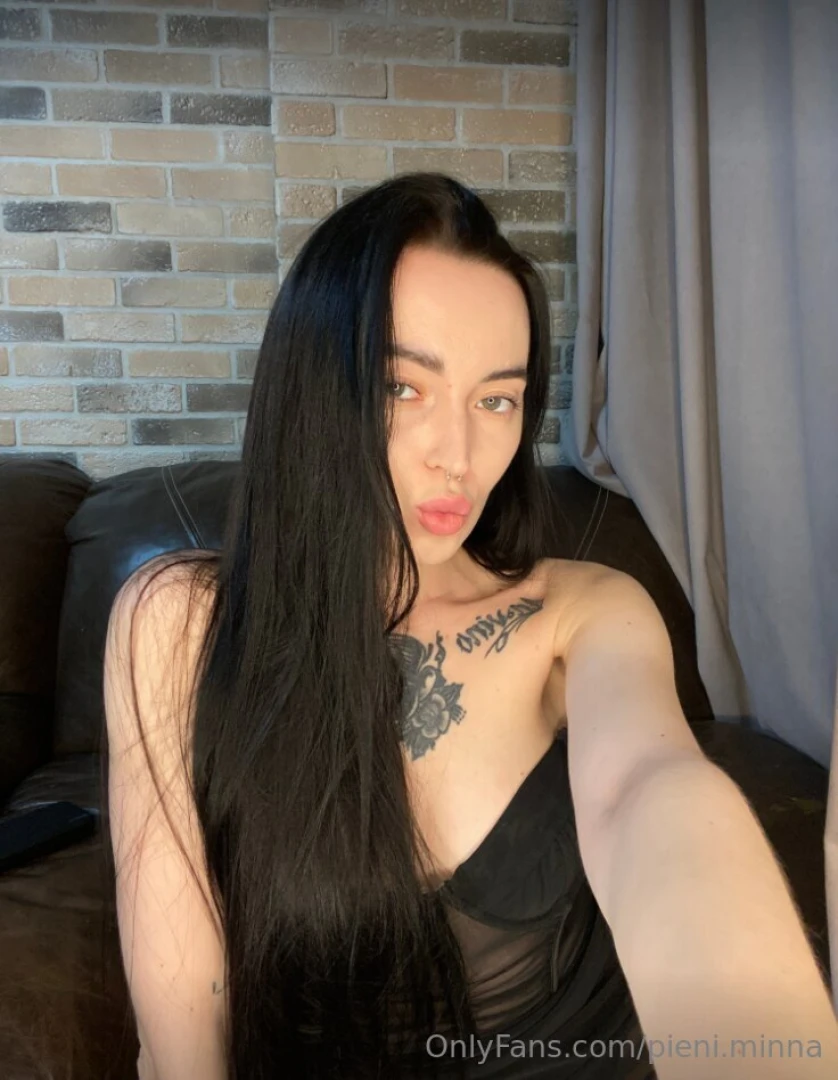 Jenni_seksologi oppituntien j lkeen sun makkarissa n hd n enemm n 