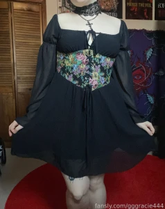 New dress means new flashing goth goonette part 2