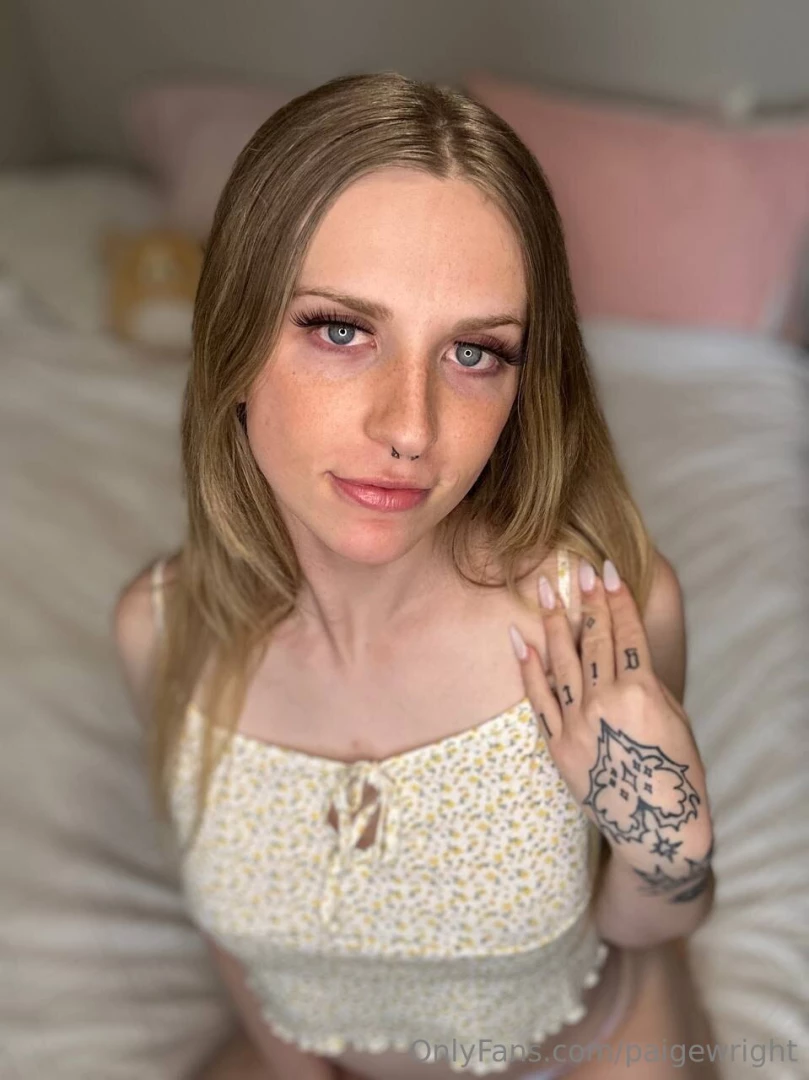 My vibrator broke guess i need your fingers instead 