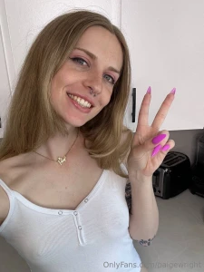 Some girls play nice i play unforgettable