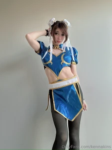 Don t look at me for too long i m shy gt lt