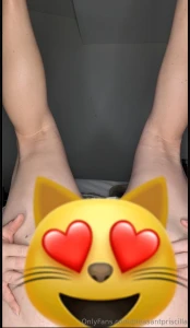 Freshly waxed pussy lots of cum and sexy feet watch me fuck myself as