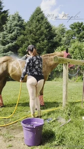 Its hot out there don t forget vip includes full b g and solo videos