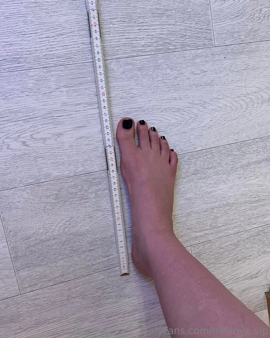 Since i get asked a lot how big my feet are 