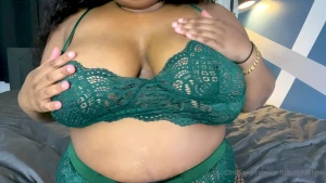I suck dick better than your girlfriend hihi let me show you my skills
