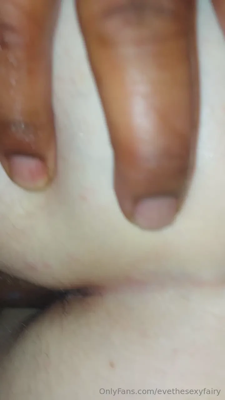 I went to a friend s house last night he invited another guy over i 