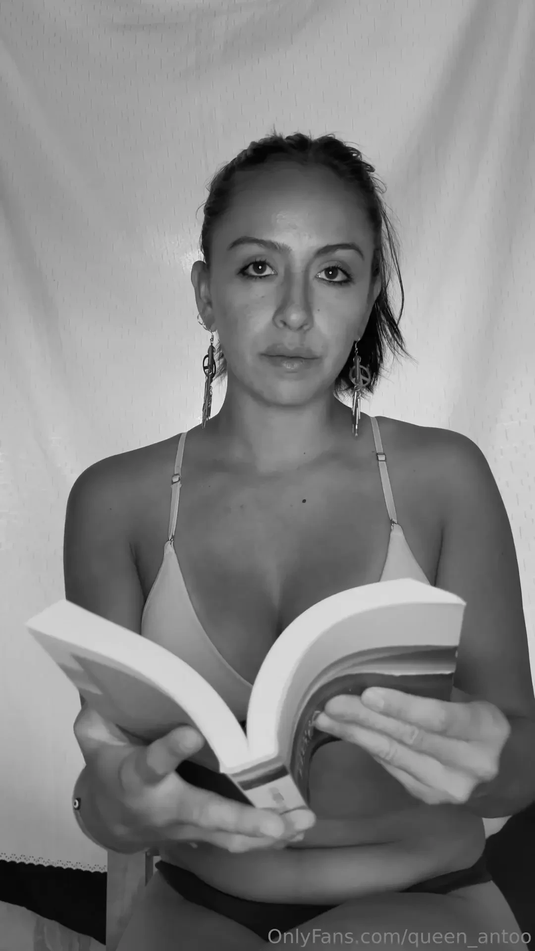 Reading what punishments i m going to perform on you tonight pathetic 