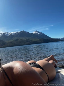 An irresistible goddess would you like to run your tongue all over my