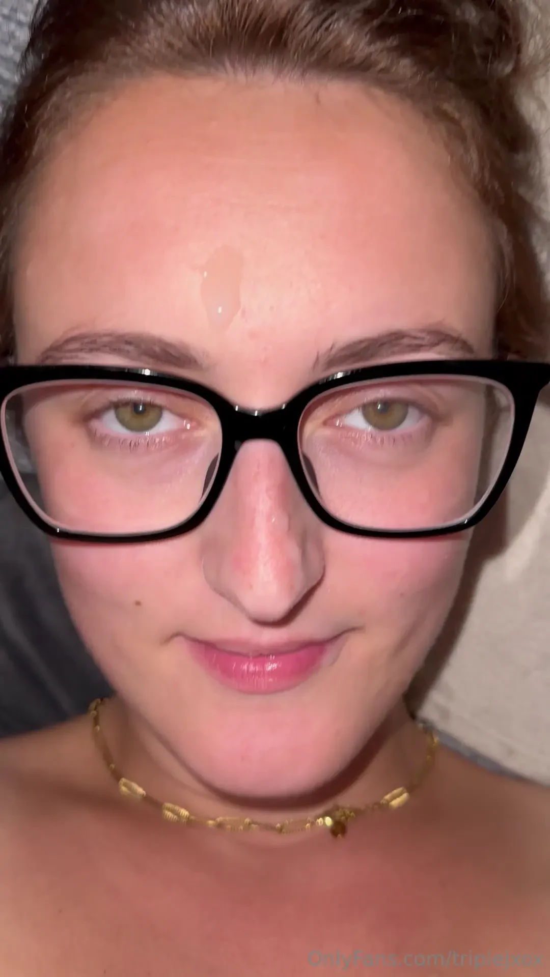 What better way to start the week then a good face full of cum he 