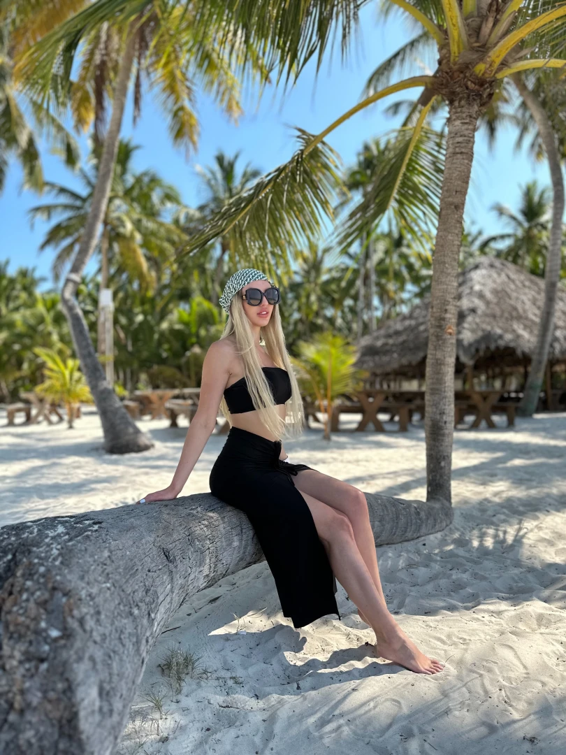 Traveling is like a part of life i think this is the essence of life 