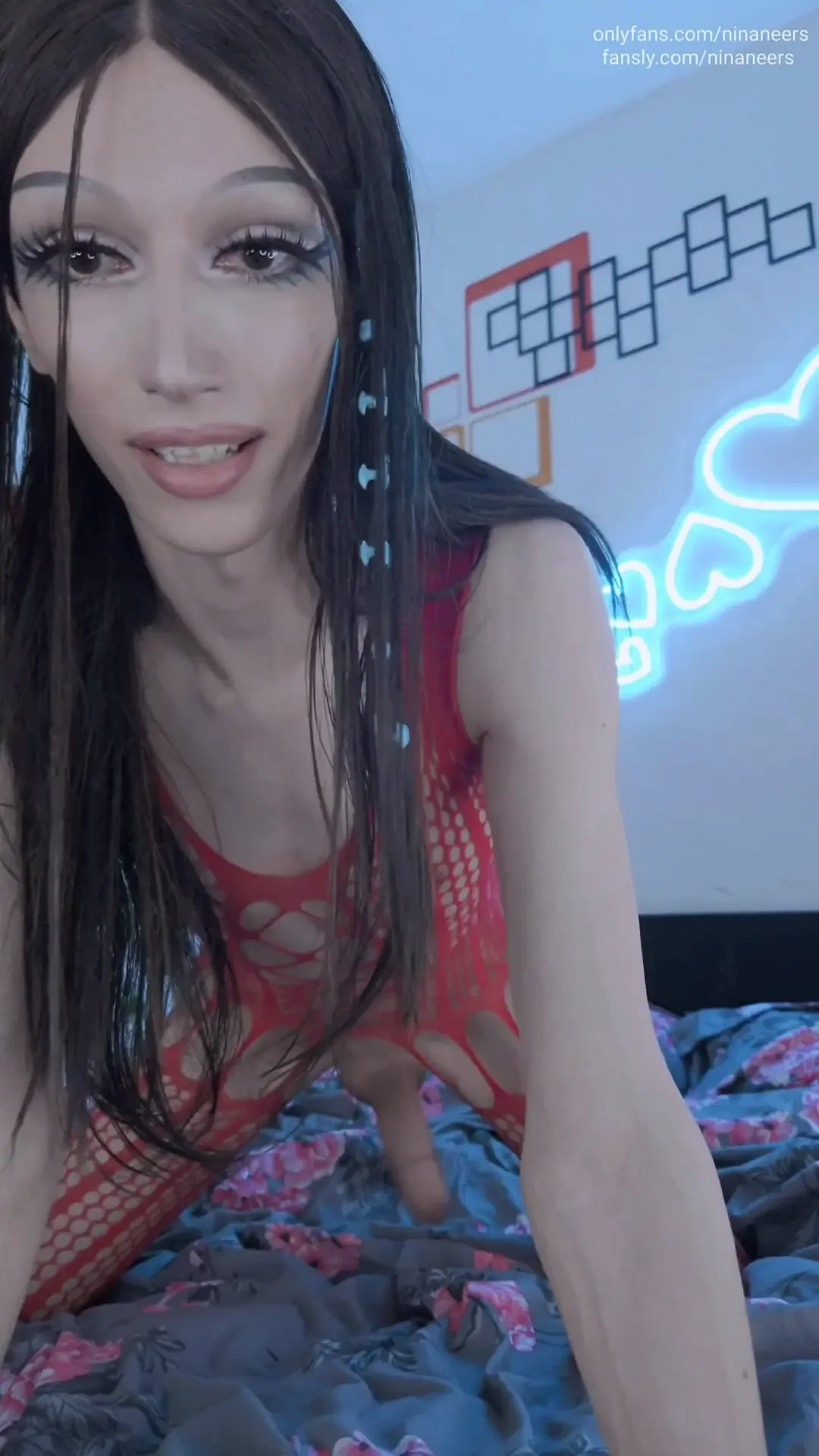 It s time for a fresh juicy cumshot came especially hard this time 