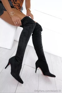 I want to have these gifts who will be the good boy or boys who will part 1