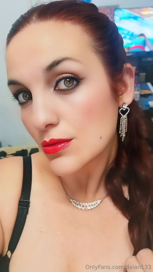 Which features of your goddess will you choose to worship 