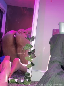 Good morningggg my ass is feeling needy as usual