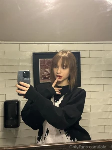 Would you rather have the ability to fly or be invisible