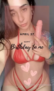Happy birthday to me wanna show me your love choosing a gift for me my