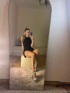 Who is down to grab few drinks with me