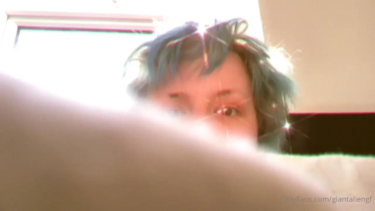 Rough day in need of a squirmy snack 