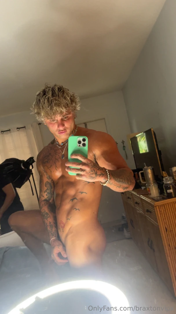 Took some nudes after my edging collab the other day i feel like when part 5 