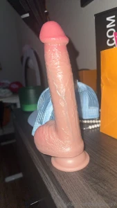 8 inches if u wanna watch it live dm right now
