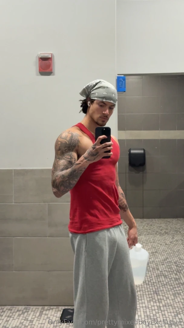 Fireworks ain t the only thing poppin tonight slide into your dms and 