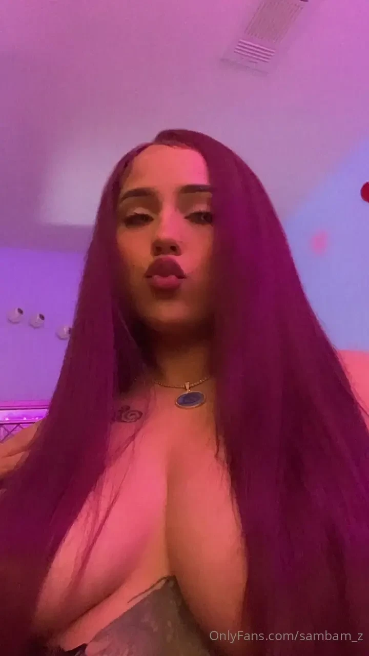 I wish someone was playing with my boobs rn 