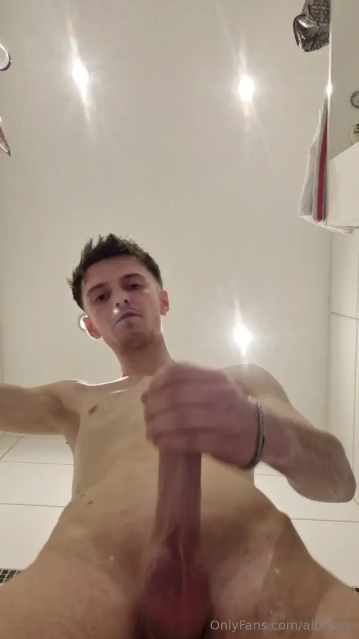 Duschen und horny sein 