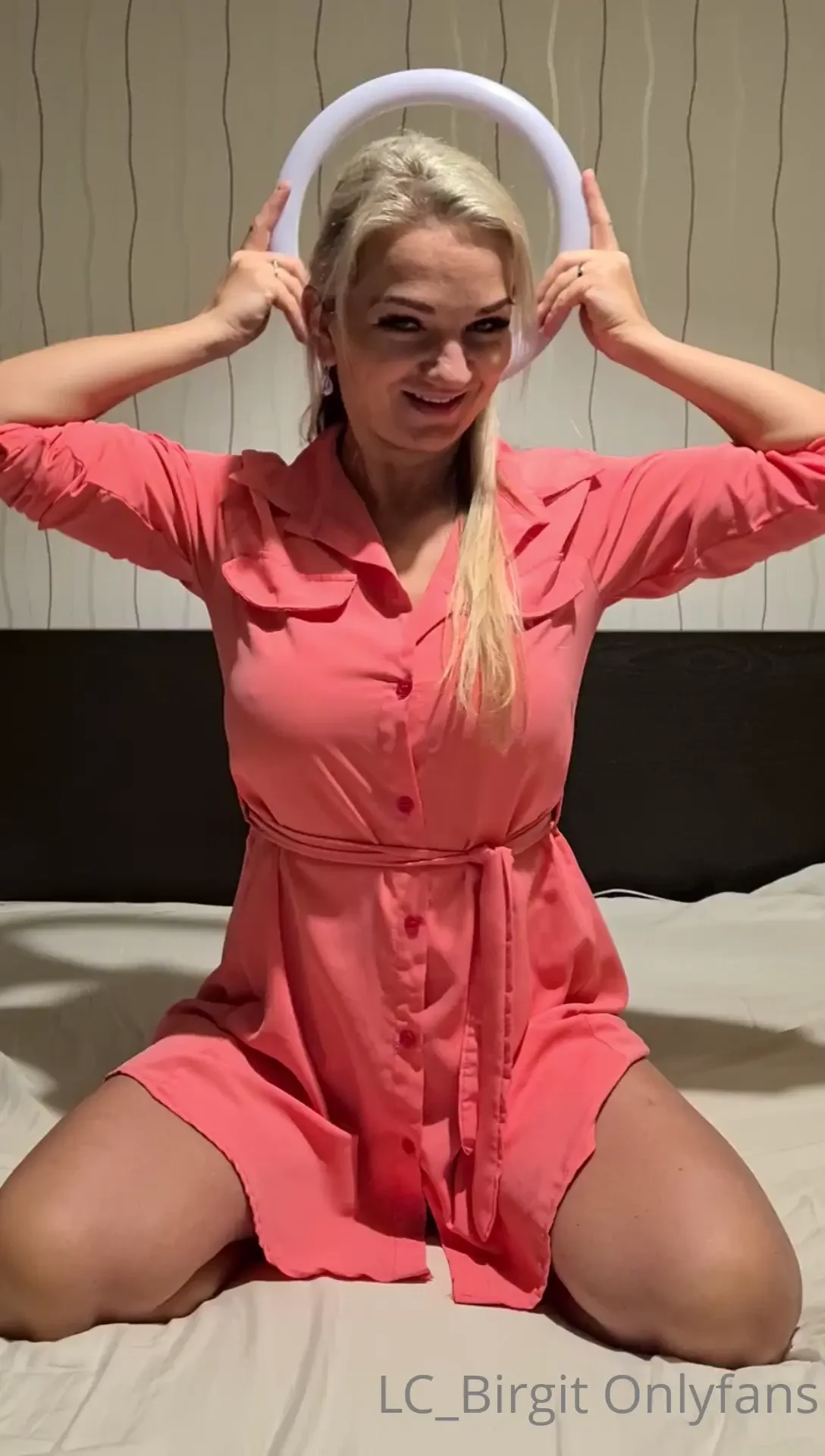 Tik tok vs of version 