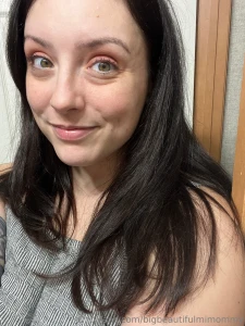 So i cry i pray and i beg love me love me say that you love me fool me