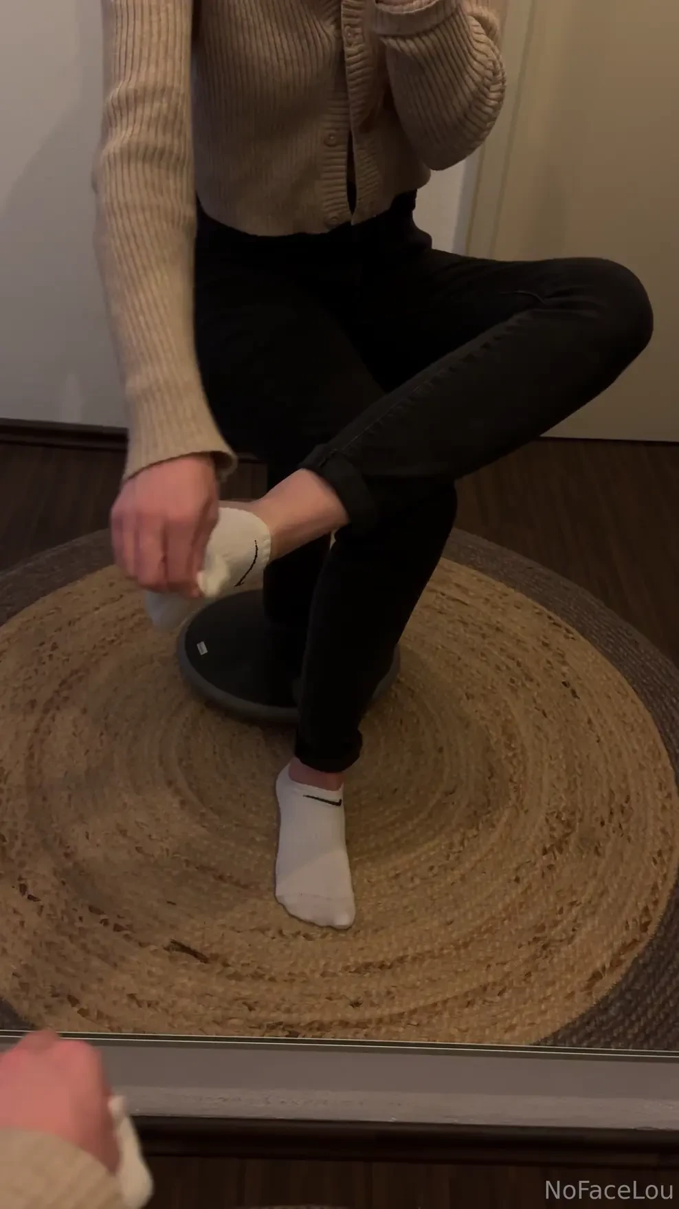 Oh yes i can smell the 9 hours in the office 