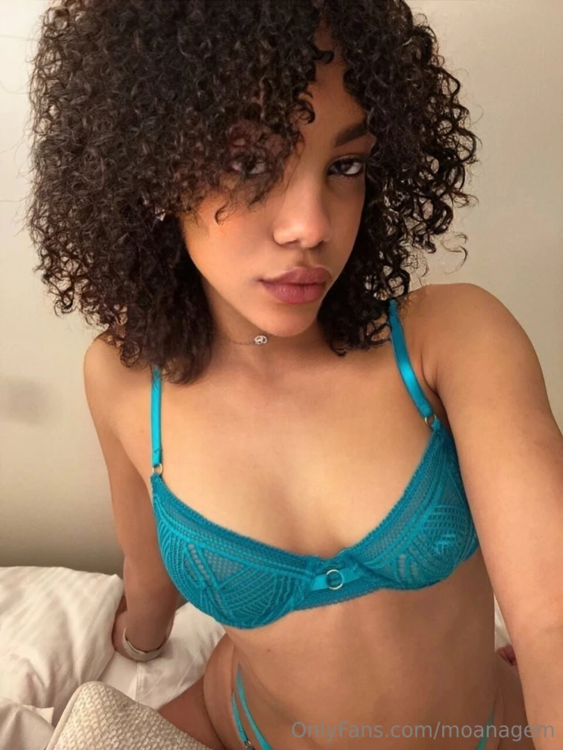 I love my curls and love that they make me look so cute being special 