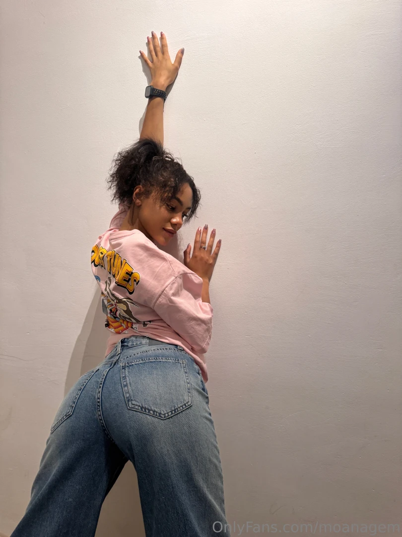 Oversize is my favorite style but you know what s underneath part 1 