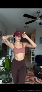 Keeping my body tight for you part 1