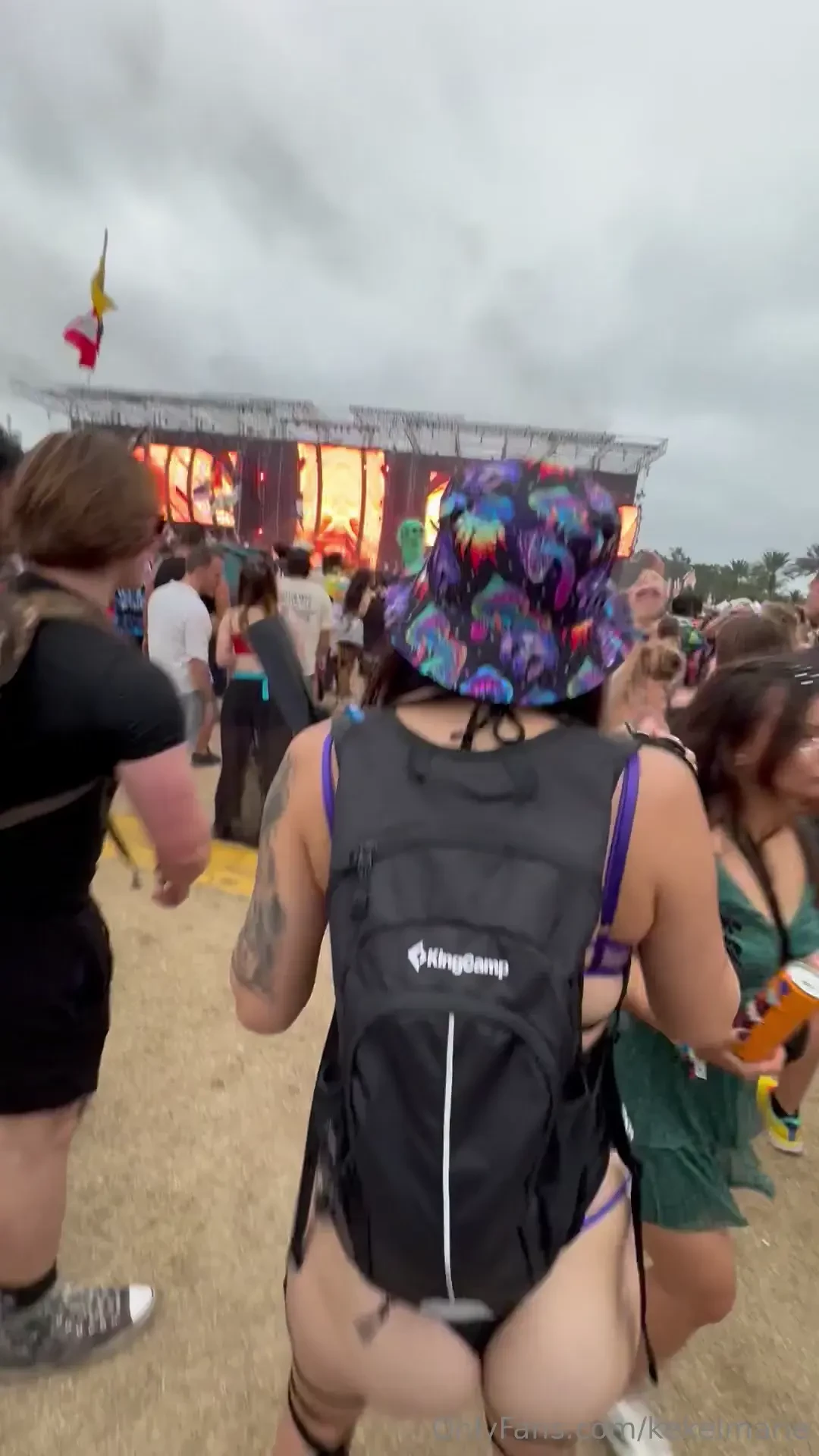 Just a little video of me vibing 