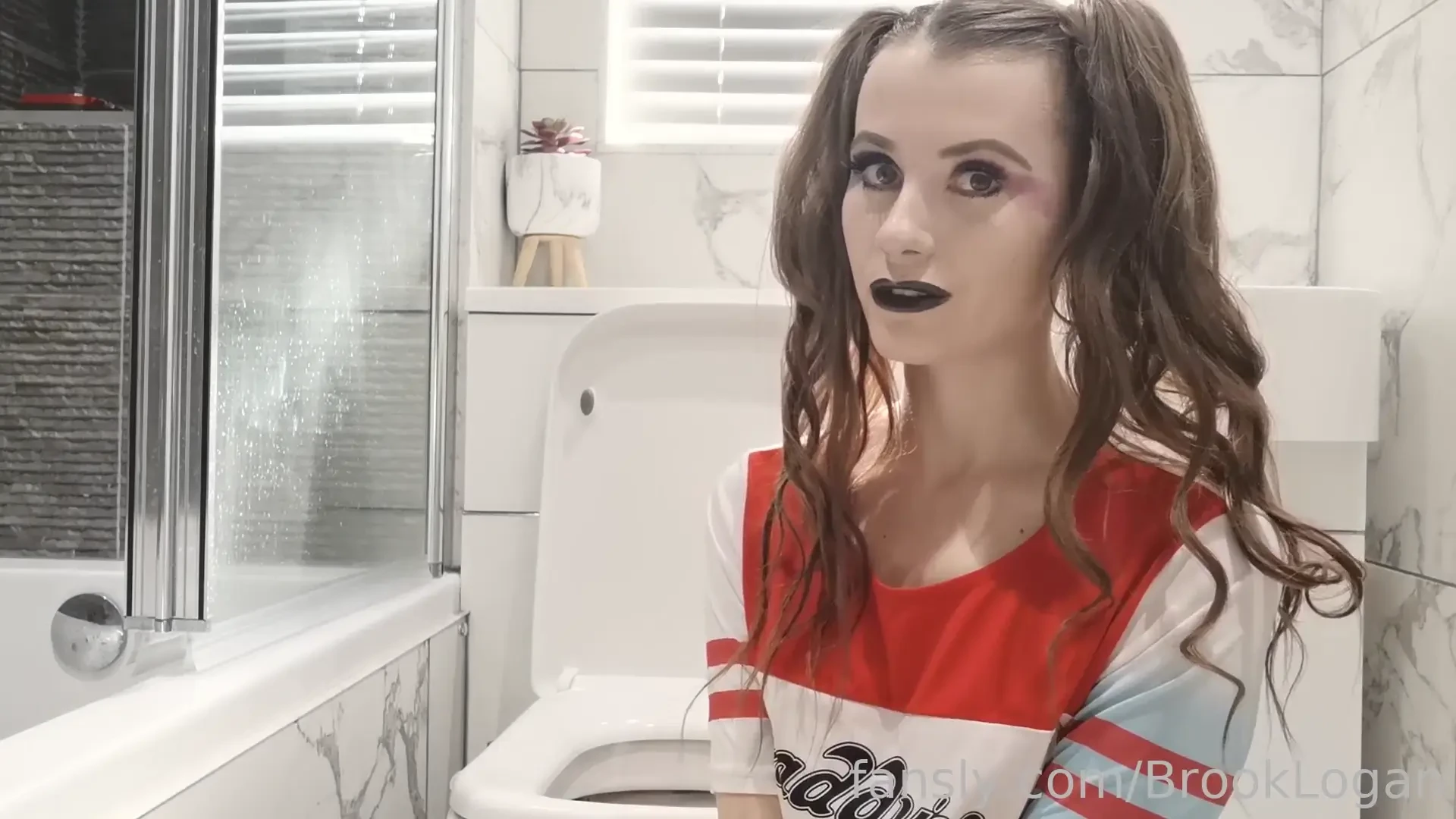 Watching harley quinn pee pee joi brand new video 