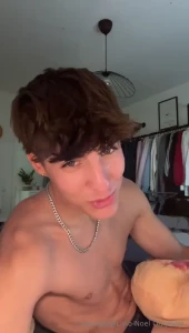 All my love for you guys i wish you a happy new week and much love