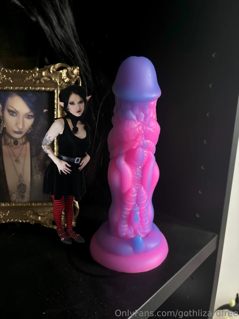 That dildo is bigger than you little elf see the nsfw version on my 