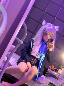 I never knew taking a selfie while having fun is that hard kigurumi part 4