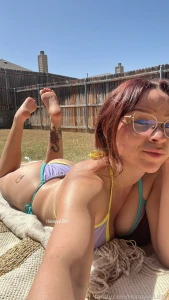 Sunnin cute booty bikini selfie feet cutefeet natural petite tease